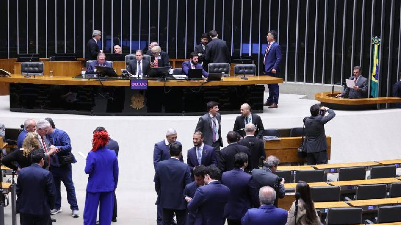 Câmara aprova criação de universidade federal em Oiapoque (AP)