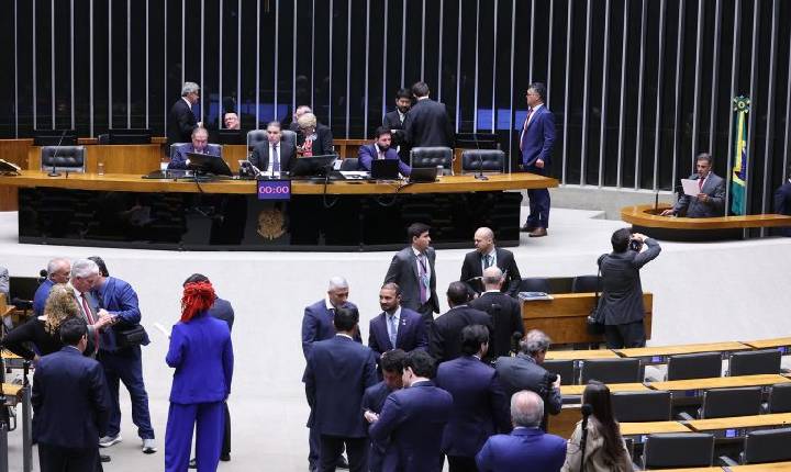 Câmara aprova criação de universidade federal em Oiapoque (AP)