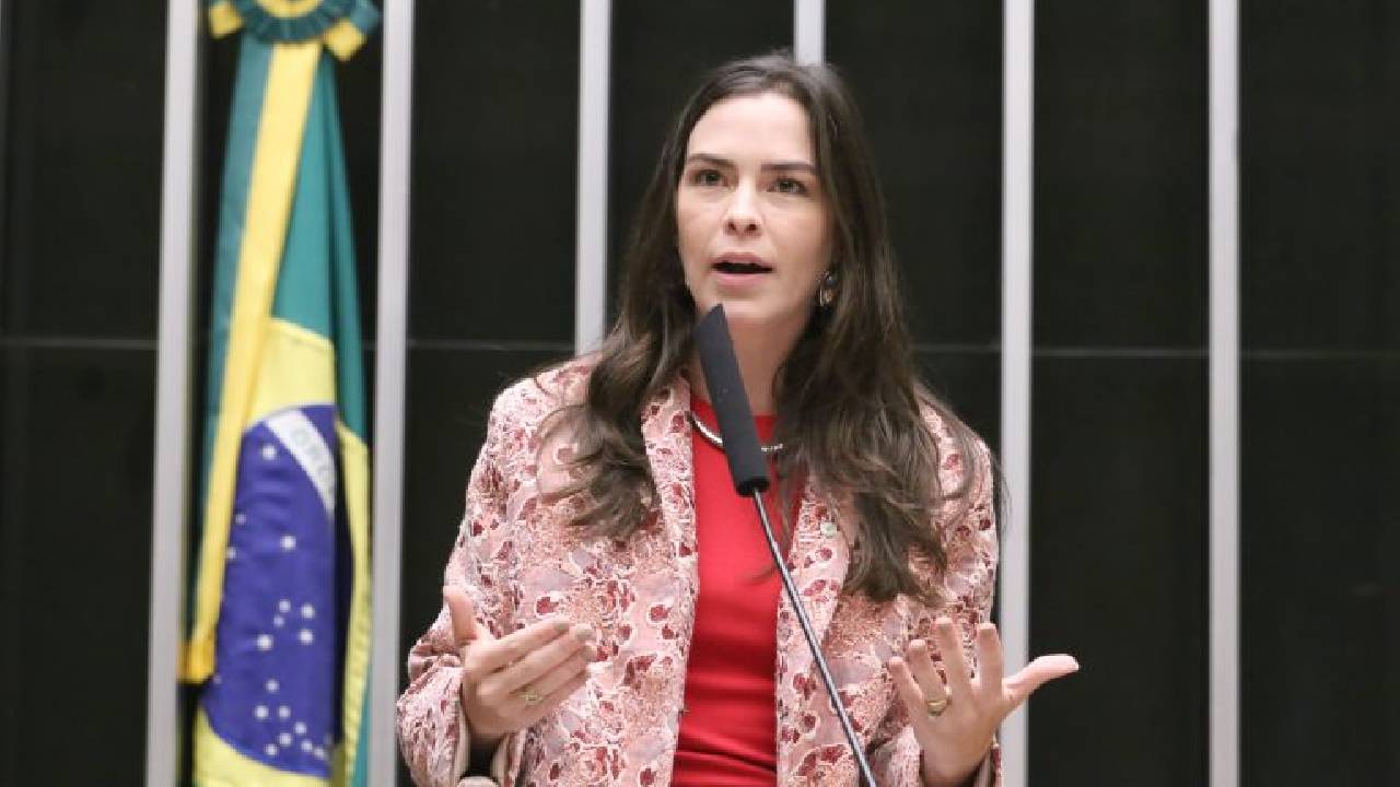 Comissão aprova criação do ‘Orçamento Mulher’ para fiscalizar gastos públicos específicos