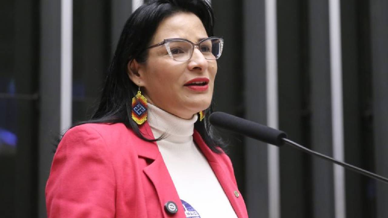 Comissão aprova garantir divórcio póstumo a vítimas de feminicídio