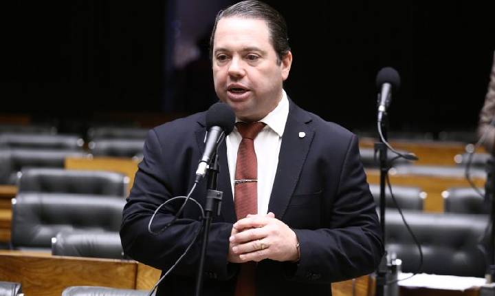 Comissão aprova projeto que agiliza pensão por morte de policiais mortos em serviço