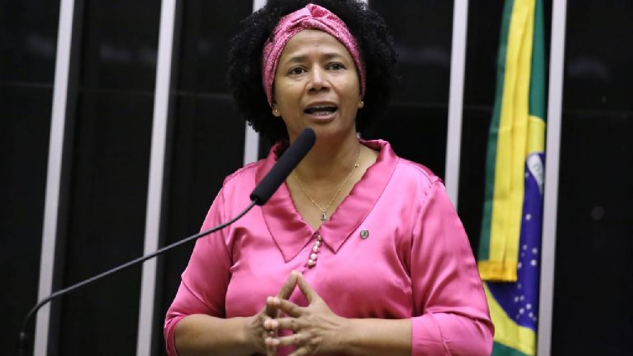 Comissão aprova projeto que cria Política Nacional de Saúde na Escola