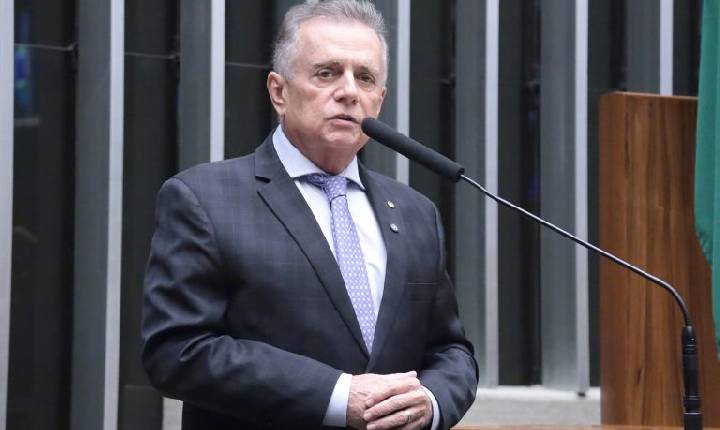 Comissão aprova projeto que exige separação de torcidas nos estádios
