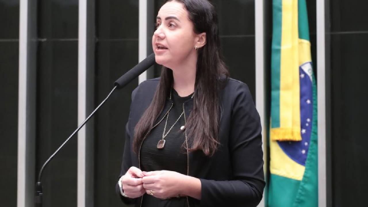 Comissão aprova proposta que obriga escolas a comunicar suspeita de trabalho infantil