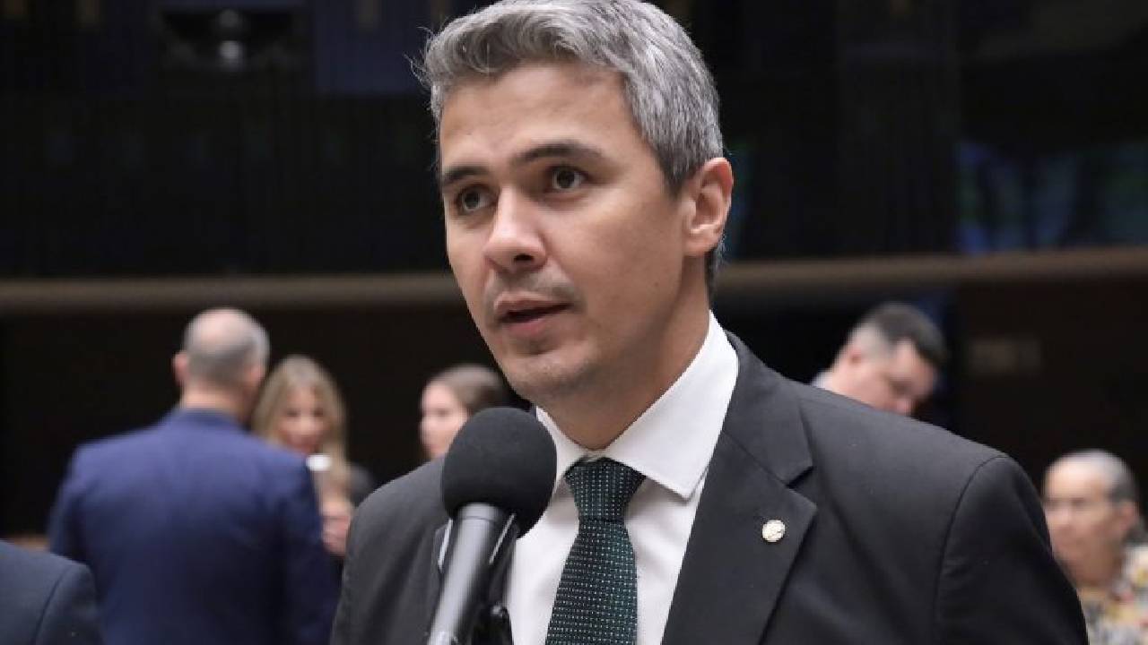 Comissão aprova tempo 50% maior em provas para alunos com TDAH e dislexia