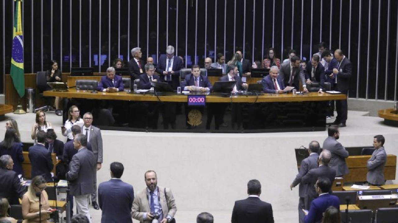 Congresso Nacional analisa 90 vetos presidenciais em sessão conjunta nesta quinta-feira
