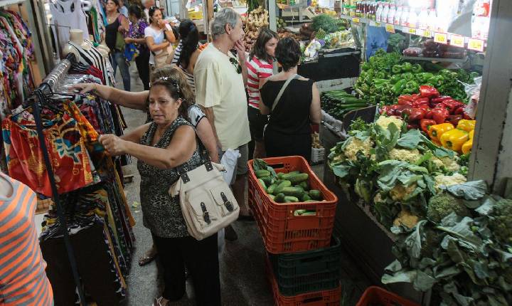 Cortes em auxílios sociais podem gerar retração em cidades do interior
