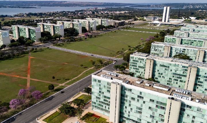 Dia do Servidor Público: ponto facultativo será na sexta-feira