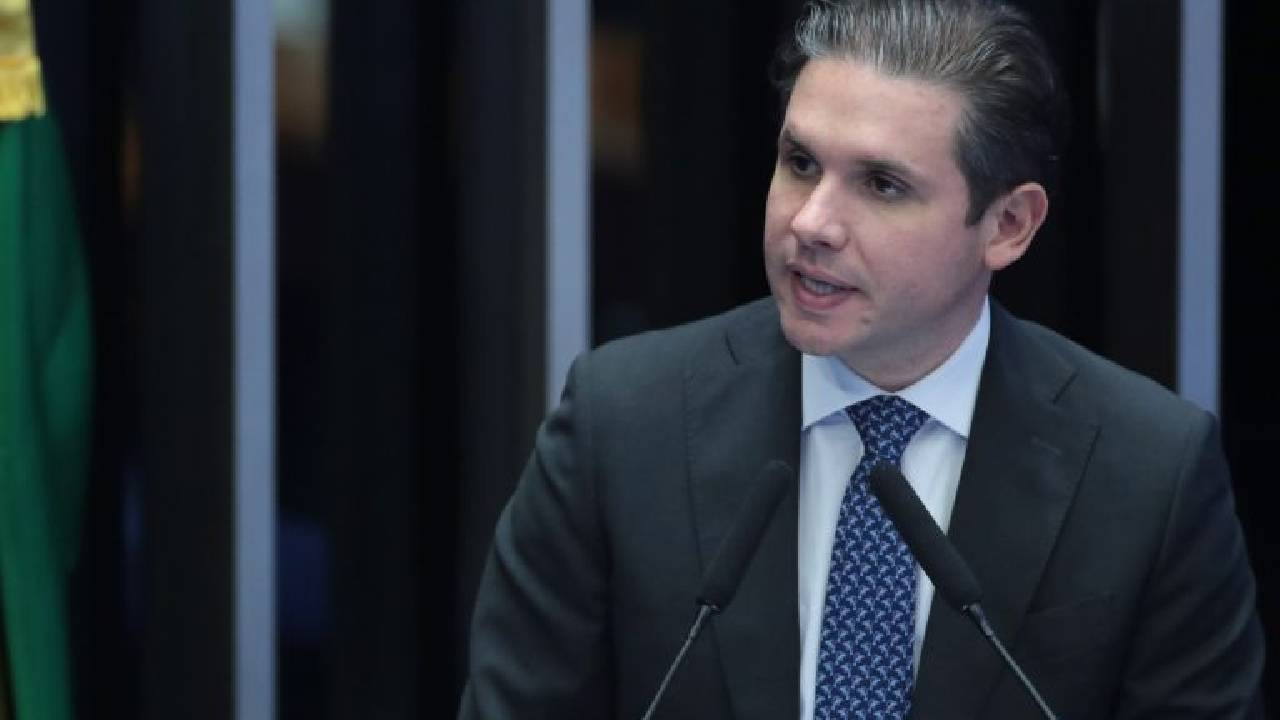 “Espero que o veto ao projeto da dosimetria seja derrubado”, afirma Motta