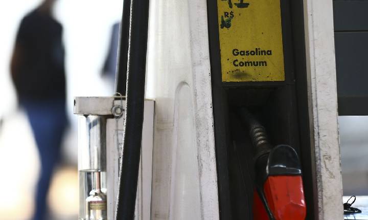 Fiscalização é reforçada para conter alta dos combustíveis