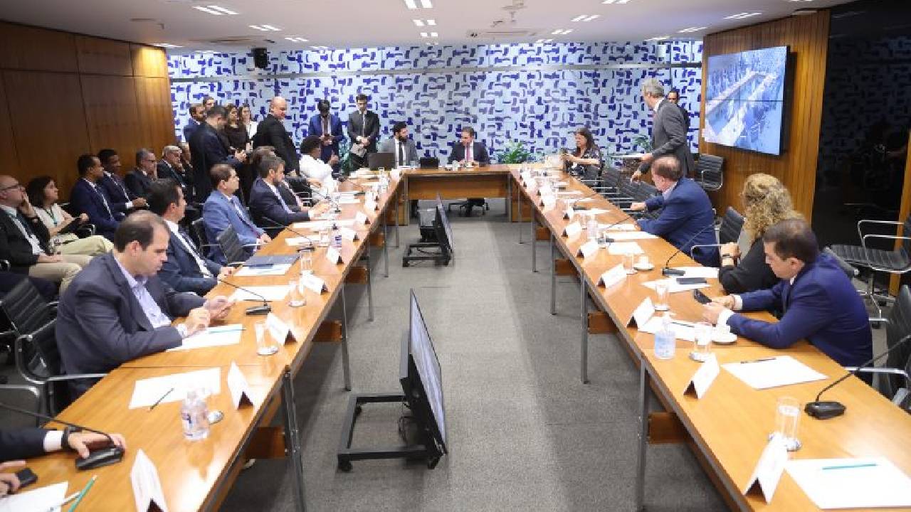 Líderes de partidos defendem busca da governabilidade após as eleições
