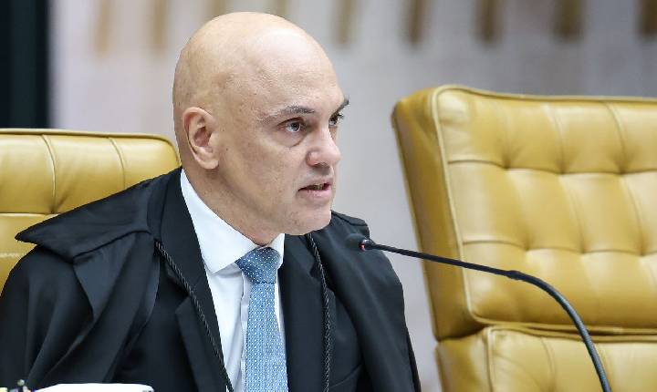 Moraes encaminha a Fachin pedido de investigação contra Mendonça