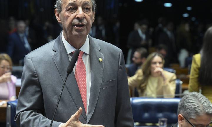 Omar Aziz é eleito governador do Amazonas