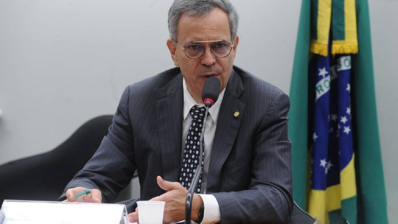 Projeto cria preço mínimo para proteger produtores de cacau