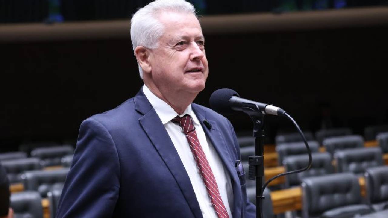 Projeto determina divulgação ativa de relatórios e prestações de contas de parcerias com o poder público