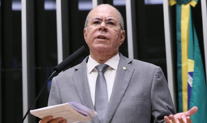 Projeto determina que câmaras municipais sejam informadas sobre obras federais e estaduais