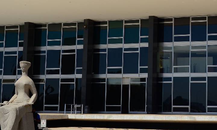 Segunda Turma do STF forma maioria para afastar diretor-geral da PF