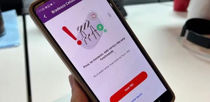 Clientes relatam falhas no Pix em diversos bancos nesta sexta-feira 