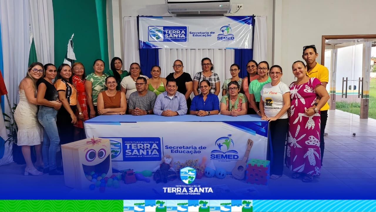 Prefeitura de Terra Santa realiza aula inaugural de curso de especialização em Docência na Educação Infantil