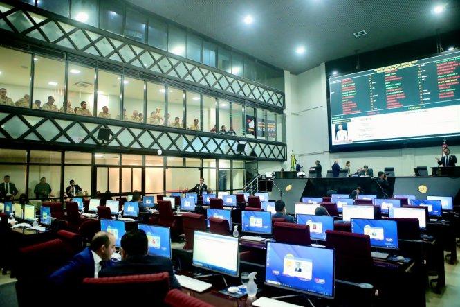 PF apura saques de R$ 14 milhões em banco na Assembleia do Pará