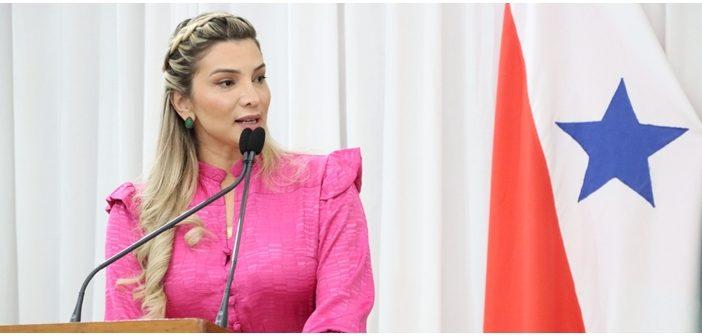 ADRIANA ALMEIDA DESPONTA COMO UM NOME FORTE NO OESTE DO PARÁ NAS ELEIÇÕES DE 2026