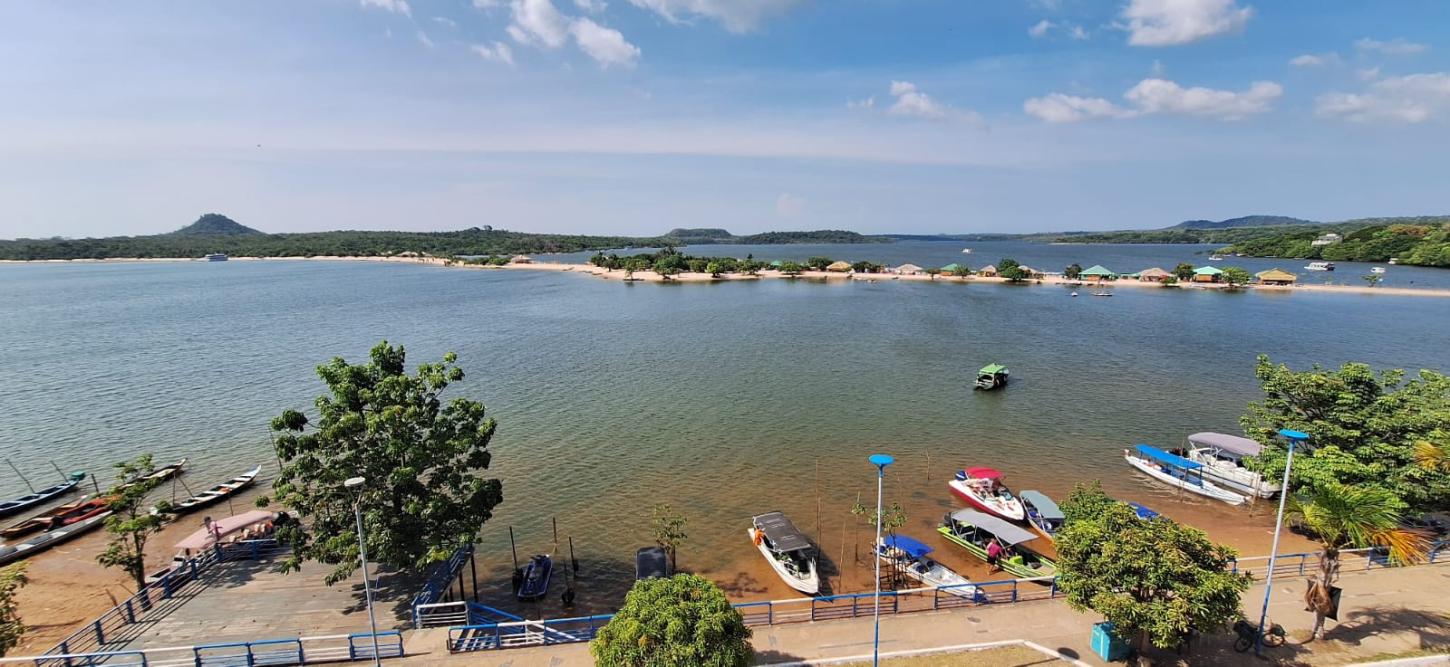 Turismo internacional bate recorde e movimenta R$ 32,5 bilhões no Brasil em 2025